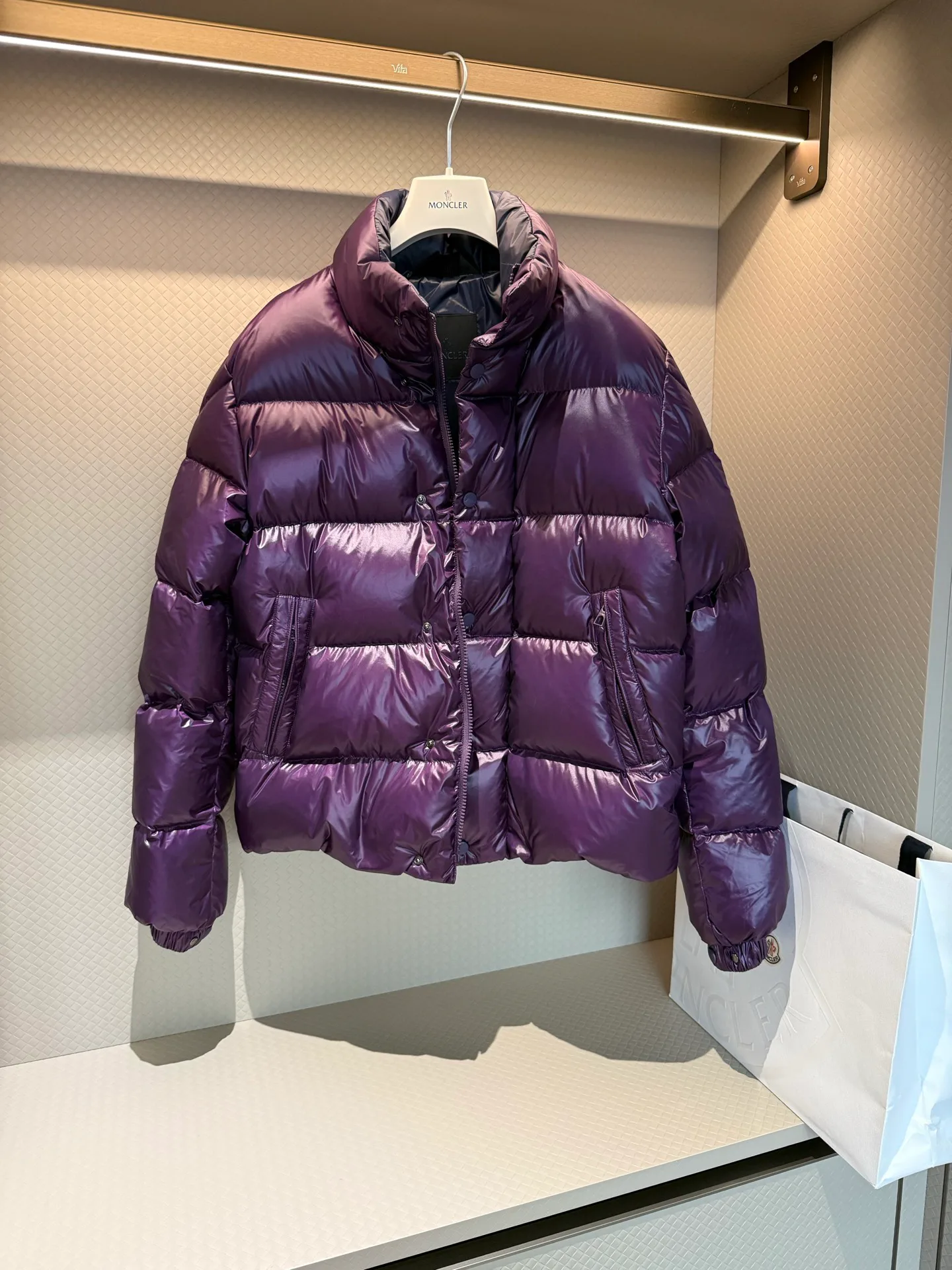 Куртки И Пуховики Женские Moncler 18956291