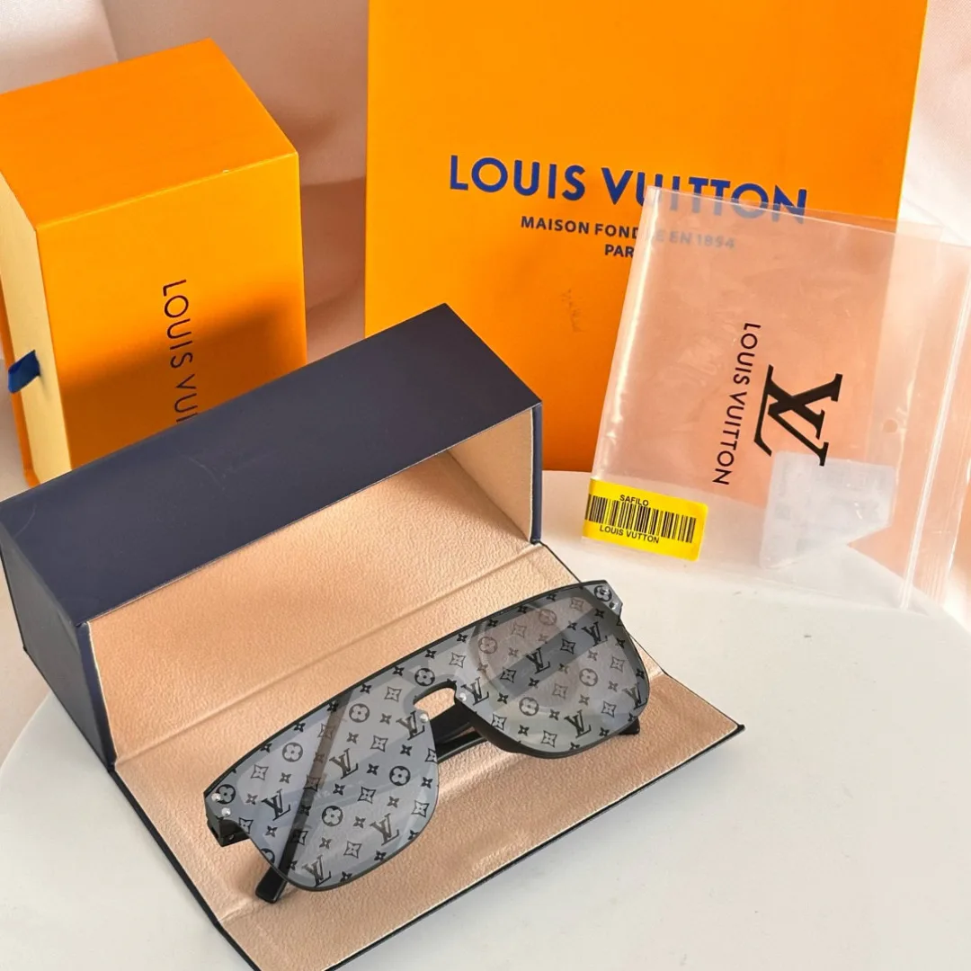 Очки Louis Vuitton 17350195
