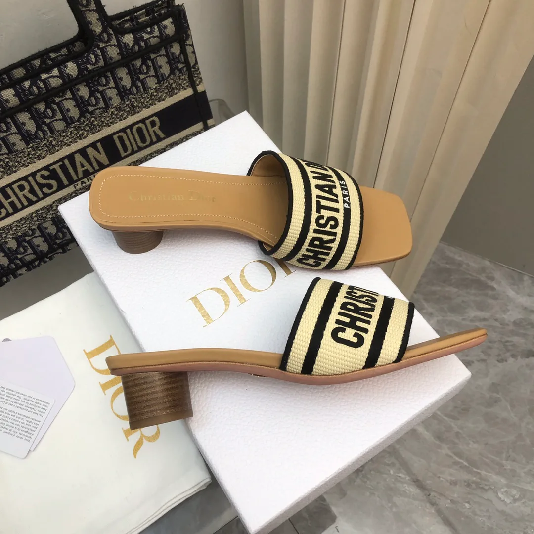 Босоножки Женские Christian Dior 18633984