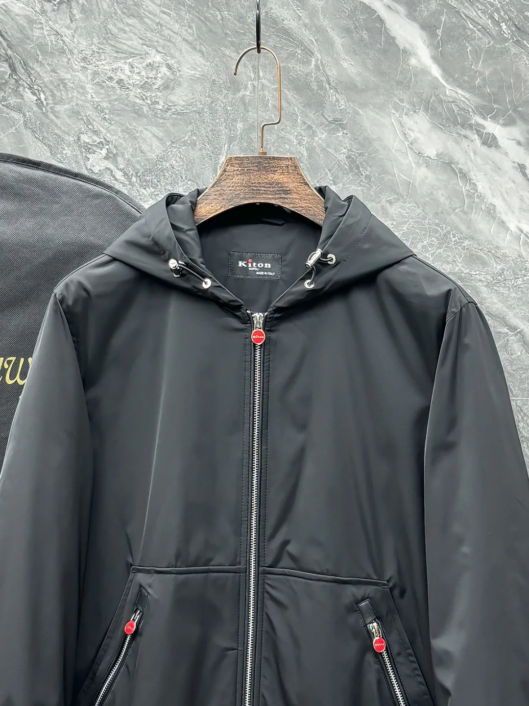 Куртки И Пуховики Мужские Kiton 509382