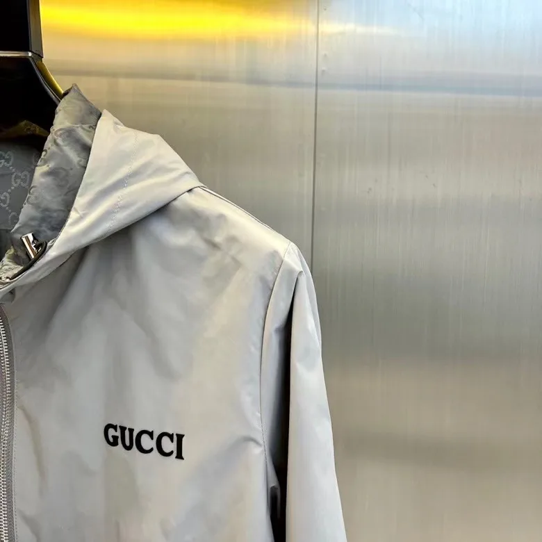 Куртки И Пуховики Женские Gucci 558481