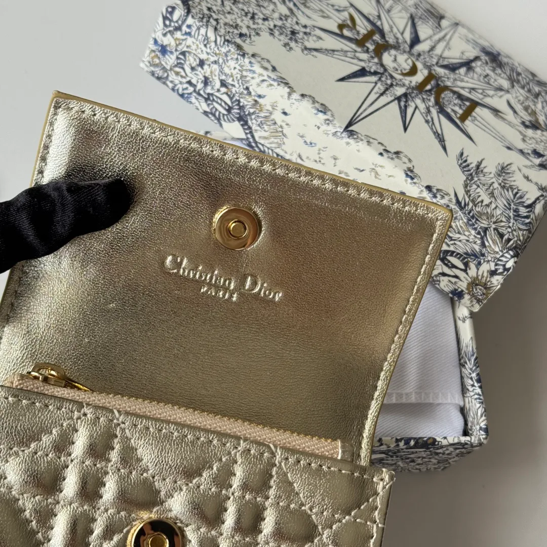 Клатчи Женские Christian Dior 18492993