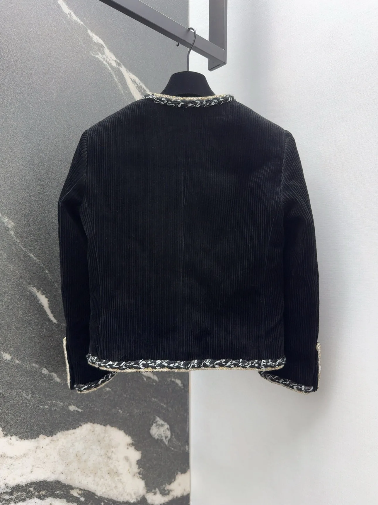 Куртки И Пуховики Женские Chanel 1841808