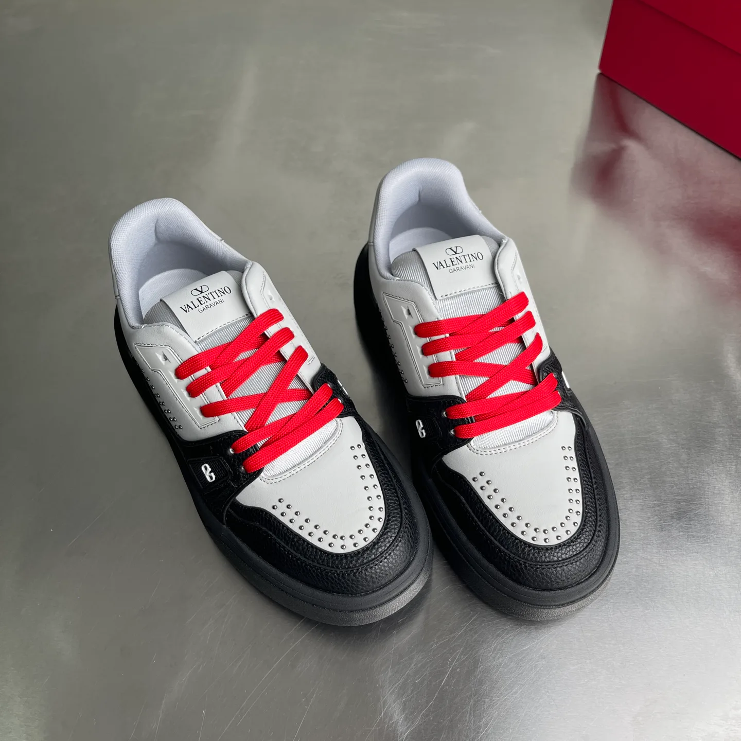 Кроссовки Женские Valentino 11576039