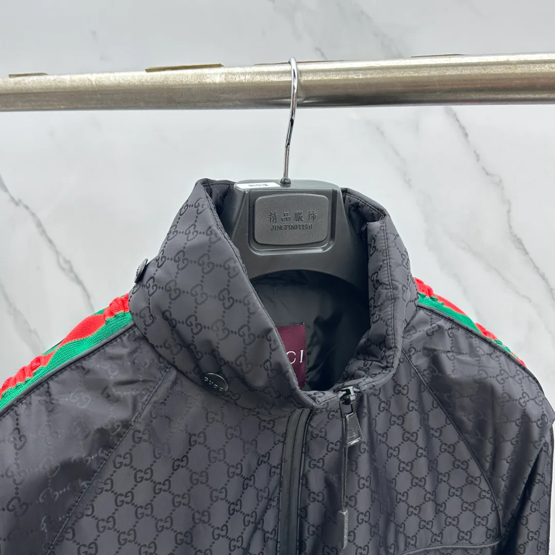 Куртки И Пуховики Мужские Gucci 18246856