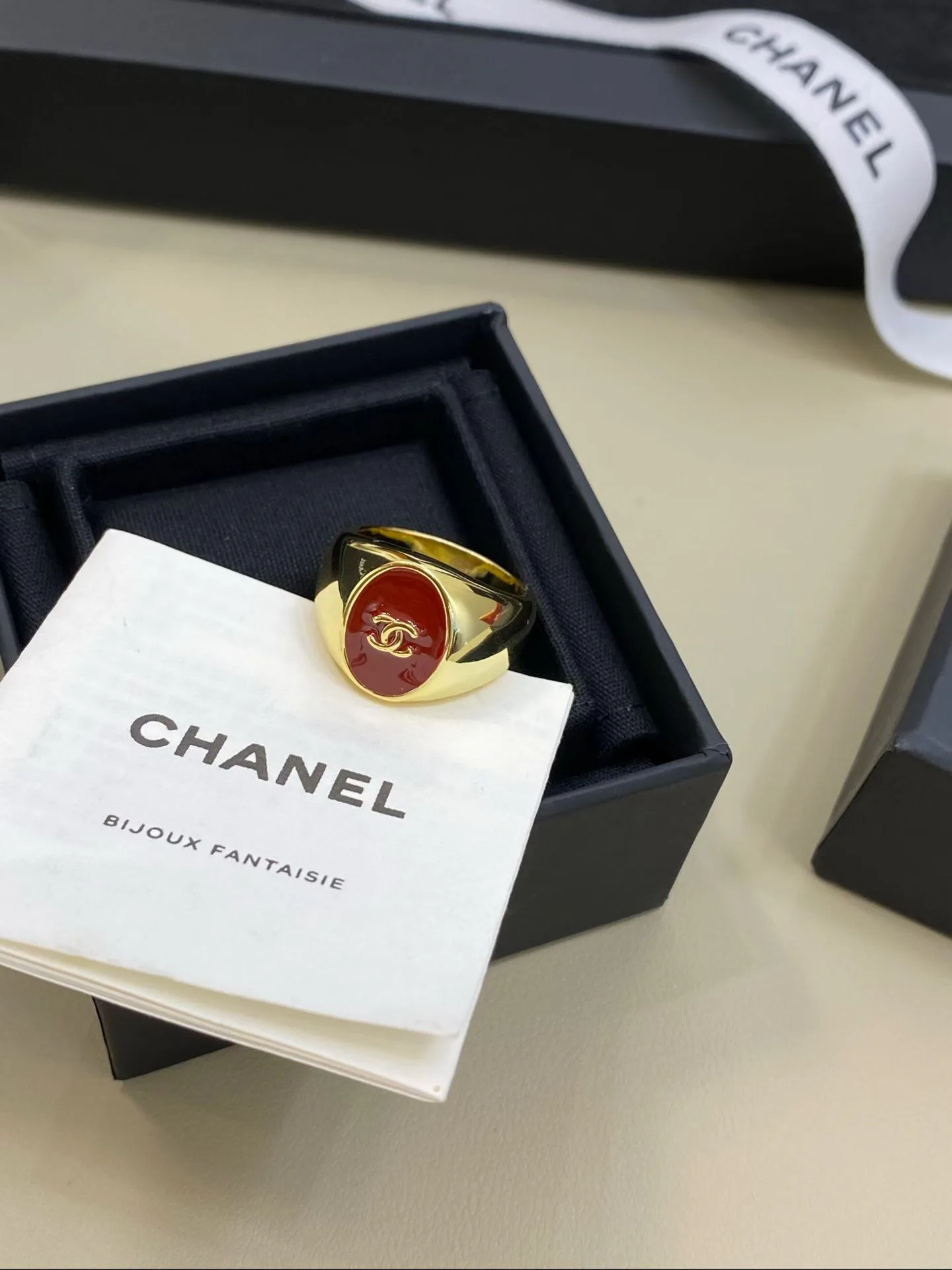 Бижутерия Chanel 18123087