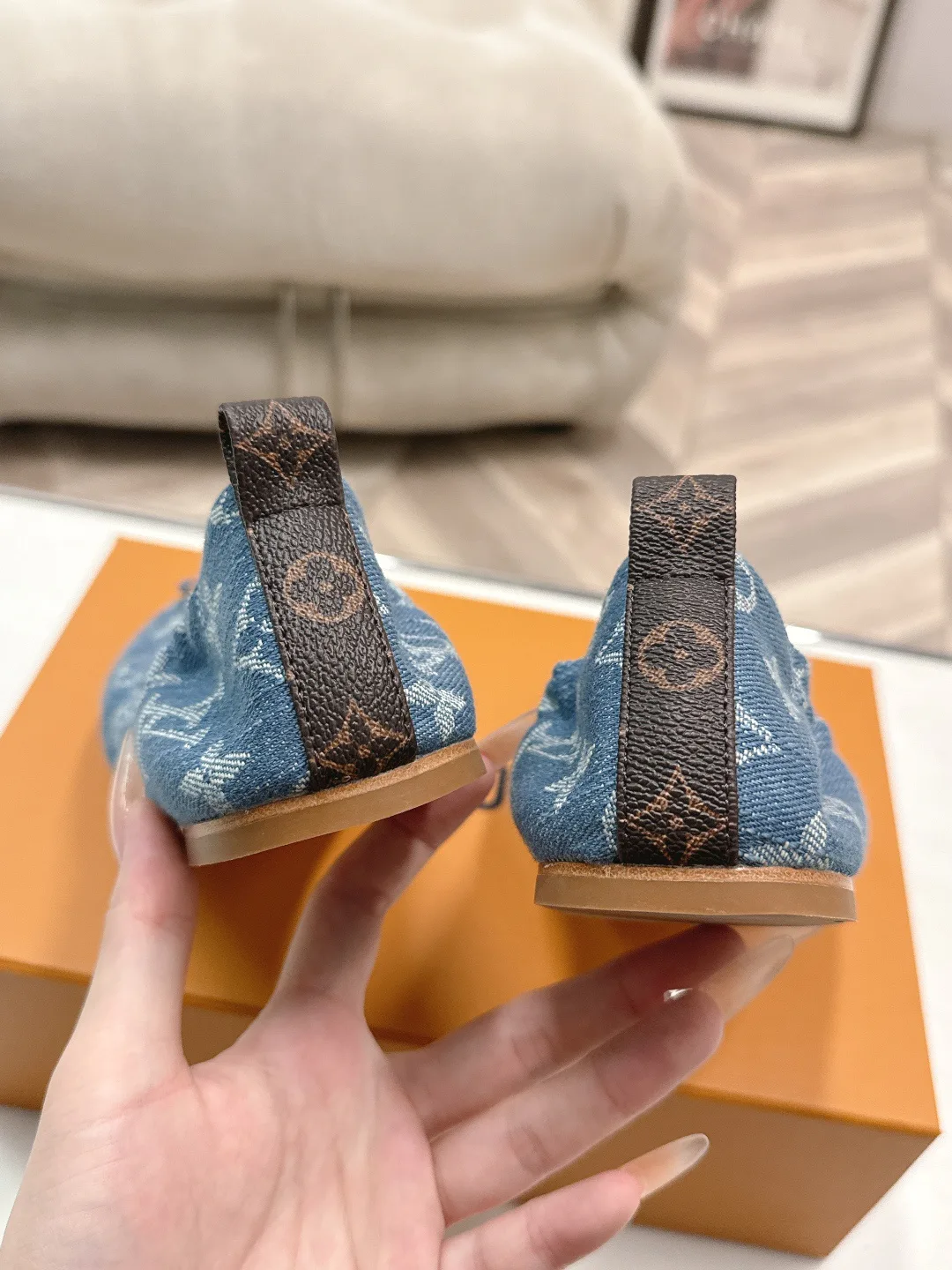 Балетки Женские Louis Vuitton 17968723
