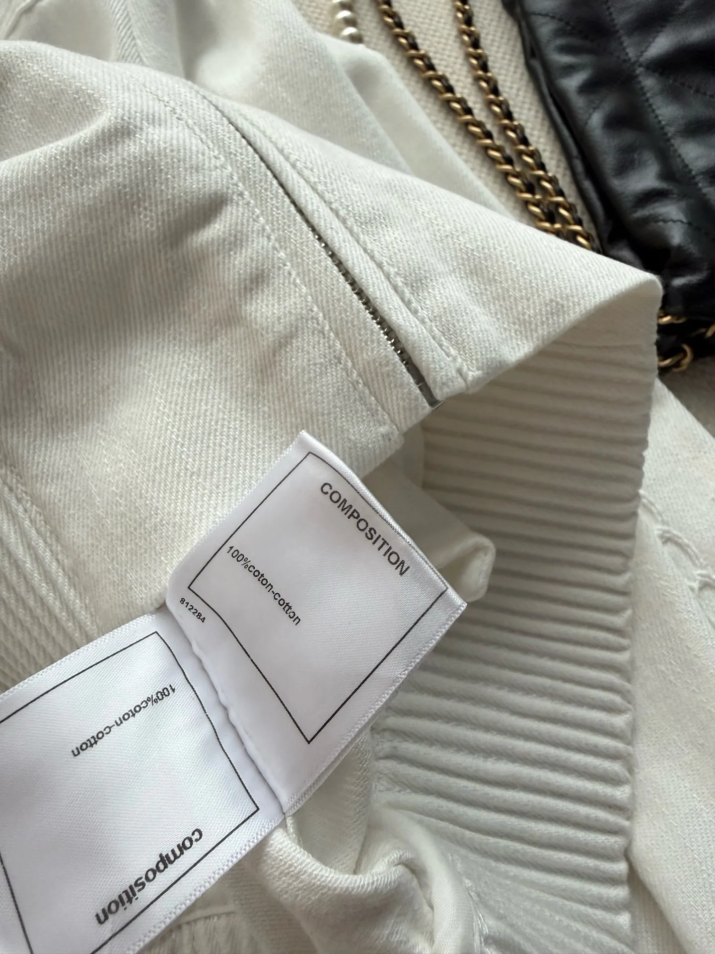 Куртки И Пуховики Женские Chanel 17129390