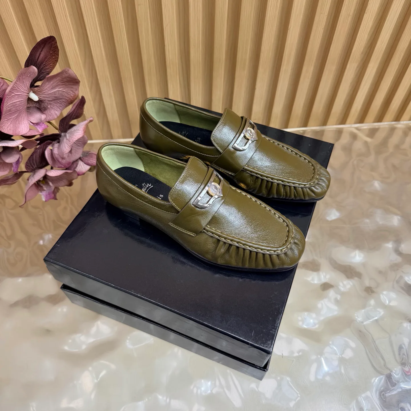 Лоферы И Мокасины Женские Christian Louboutin 18190152