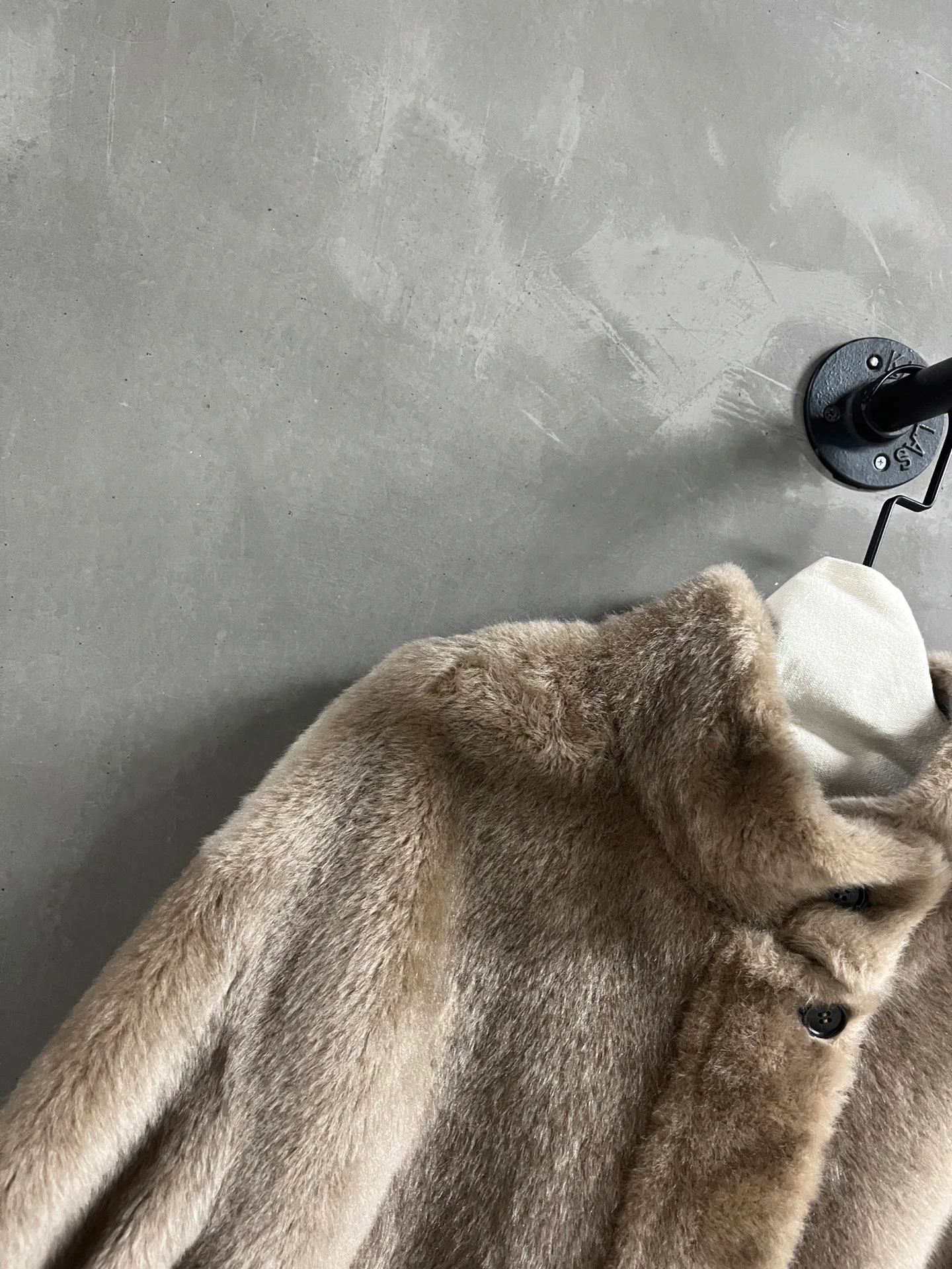 Кожаные Куртки И Дублёнки Женские Bottega Veneta 19229449
