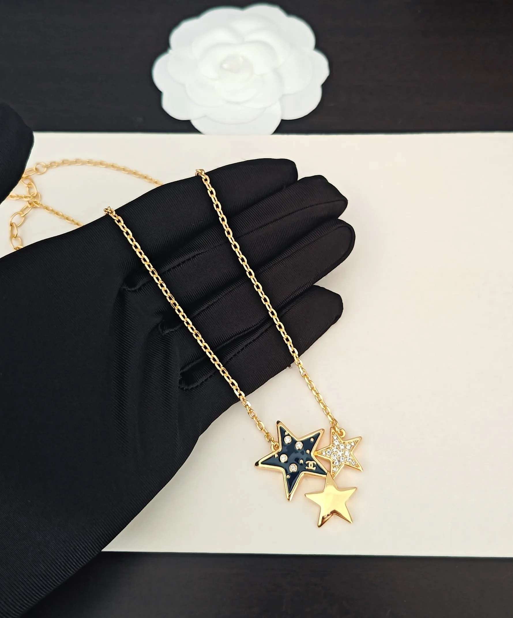 Бижутерия Chanel 13554395