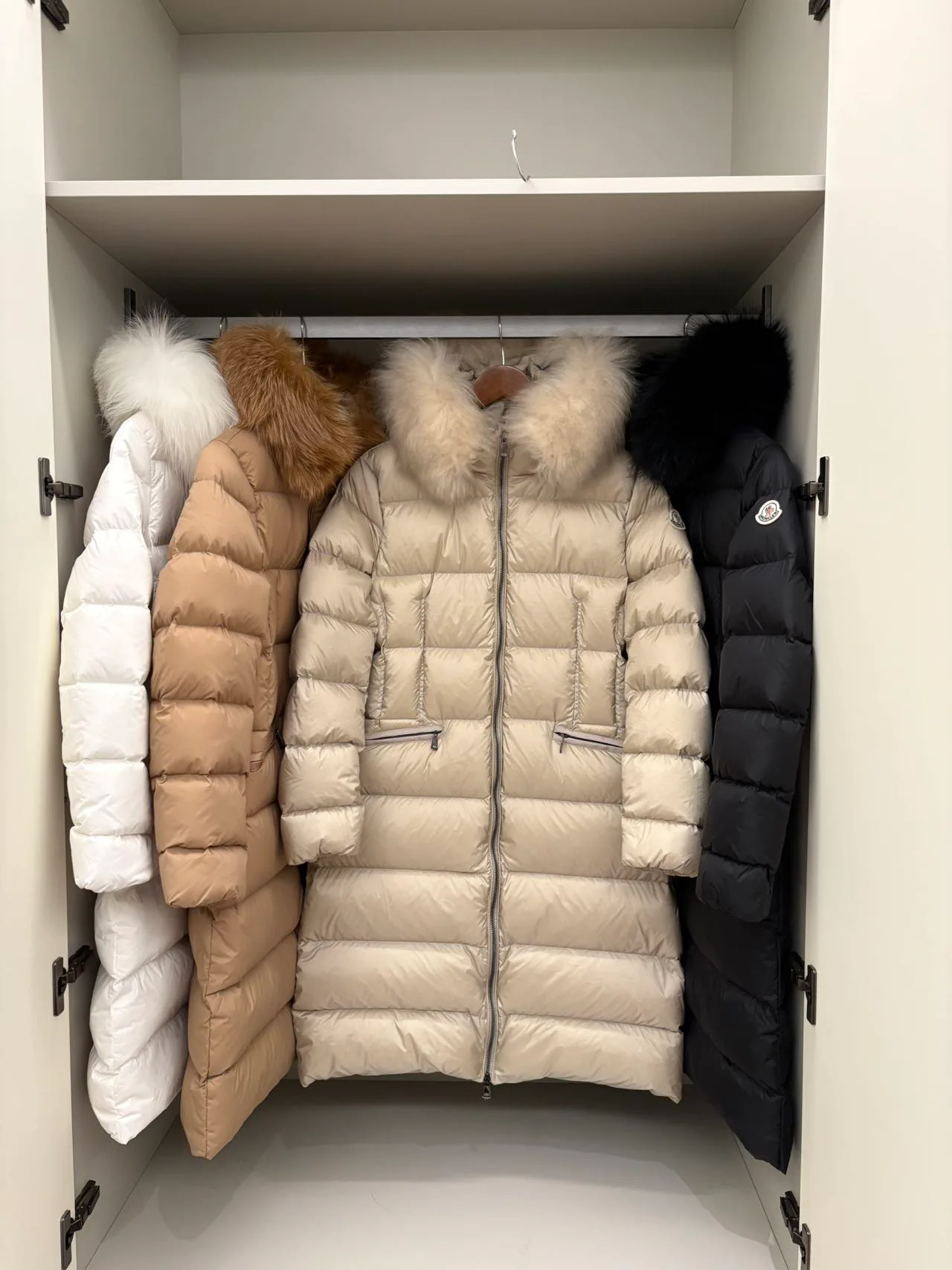 Куртки И Пуховики Женские Moncler 18599950