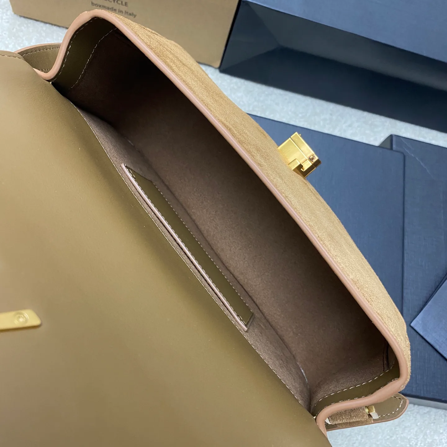 Классические Сумки Женские Saint Laurent 11886296