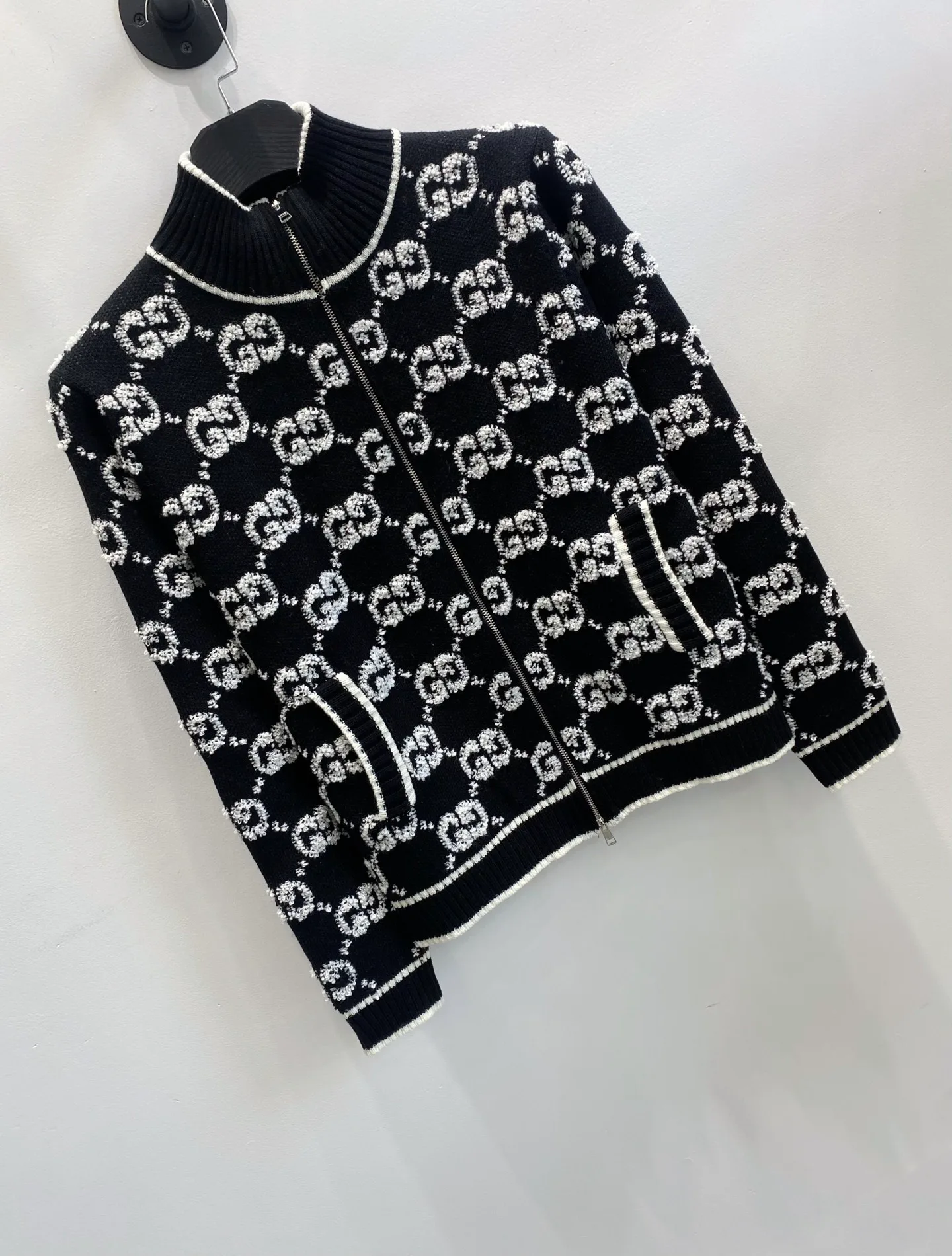 Джемперы И Свитеры Женские Gucci 18238820