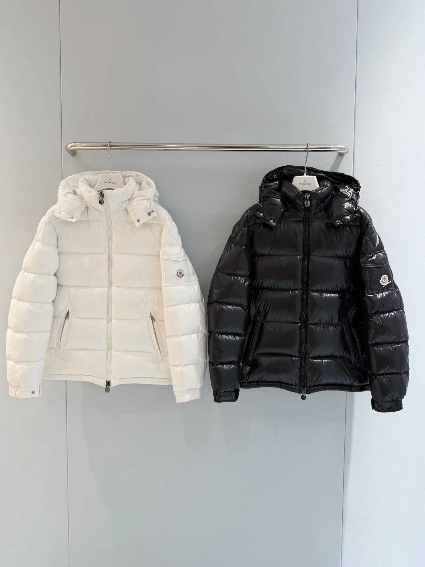 Куртки И Пуховики Женские Moncler 19101104