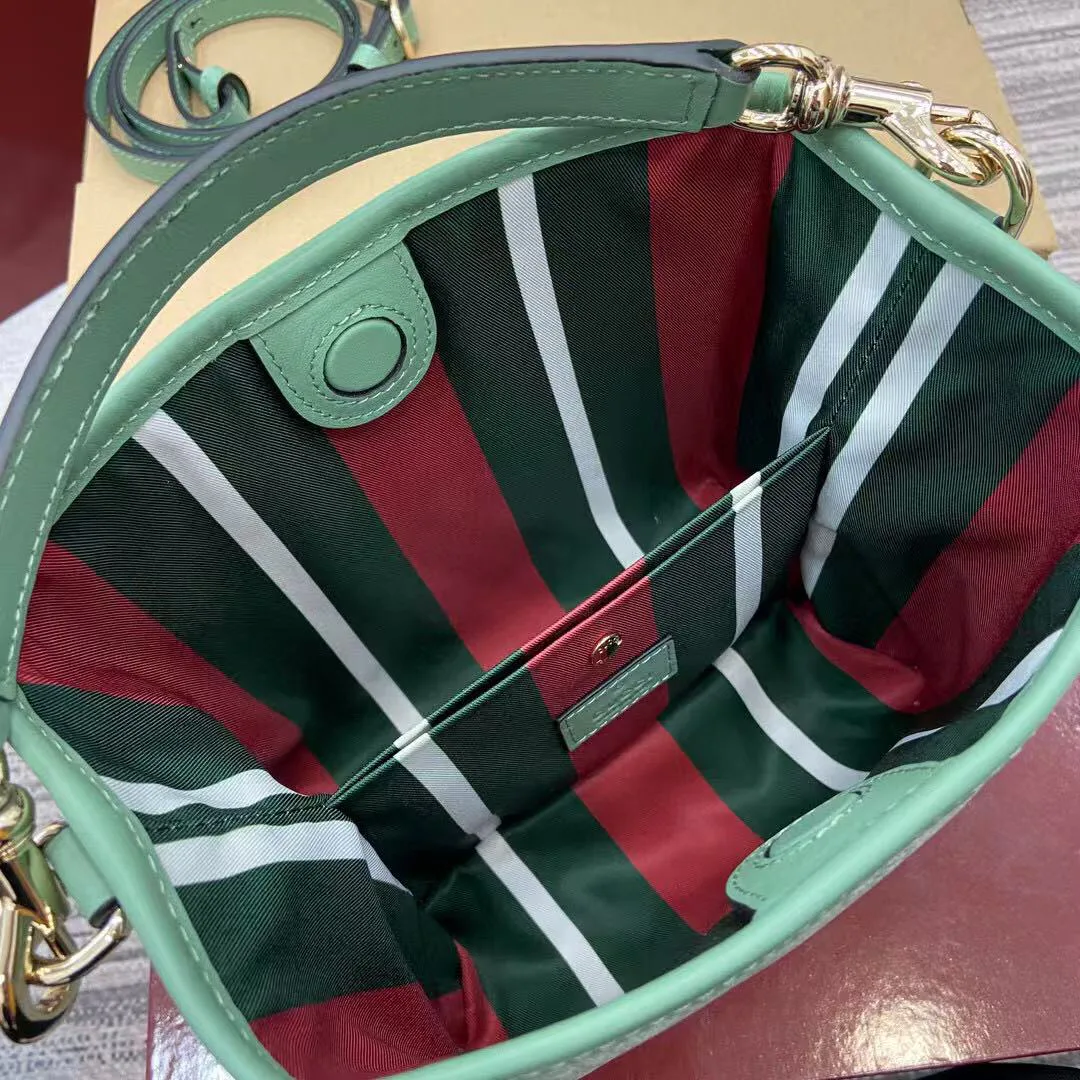 Классические Сумки Женские Gucci 11394903