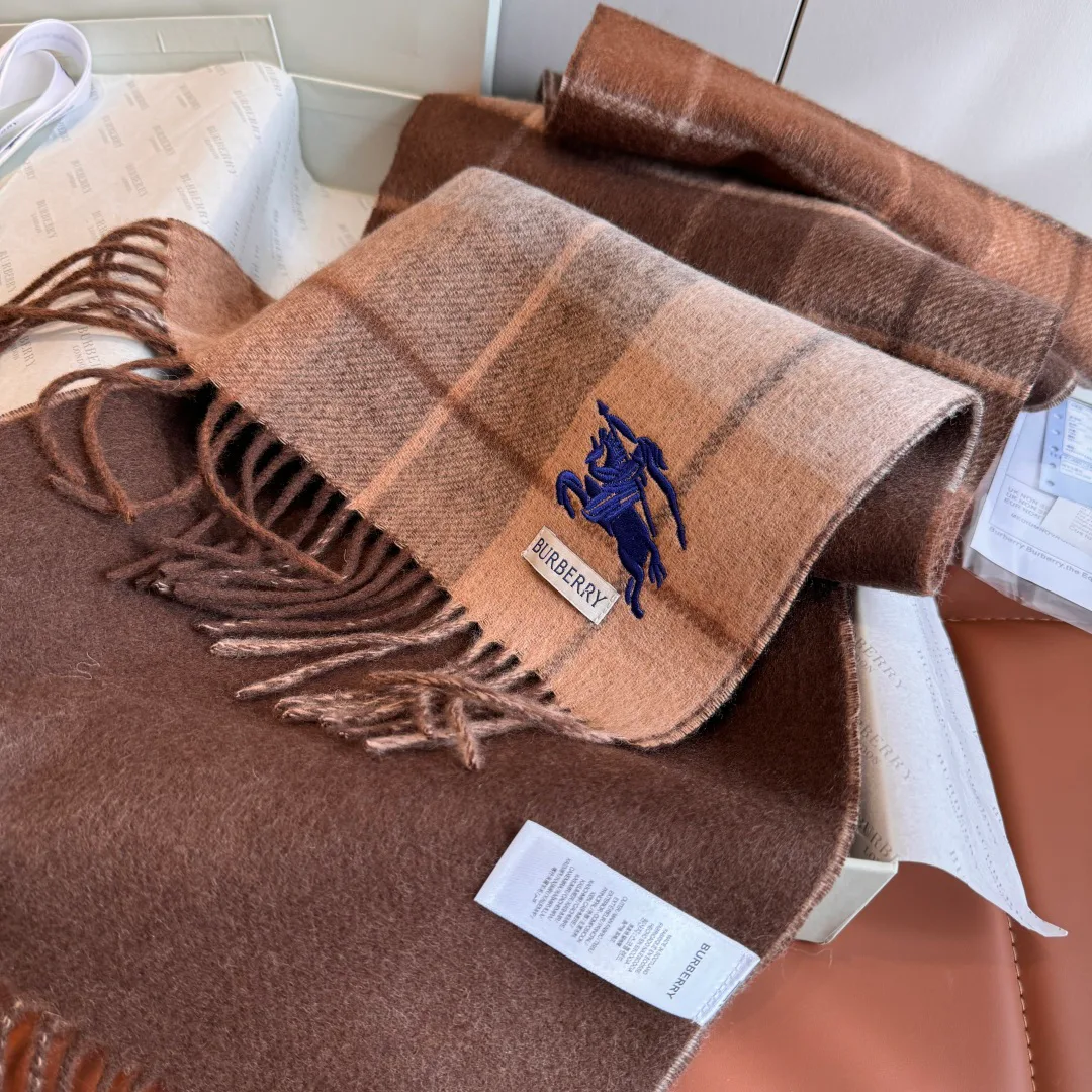 Шарфы Burberry 4549944