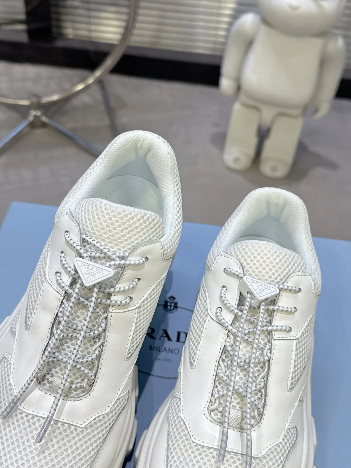 Кроссовки Женские Prada 17371777