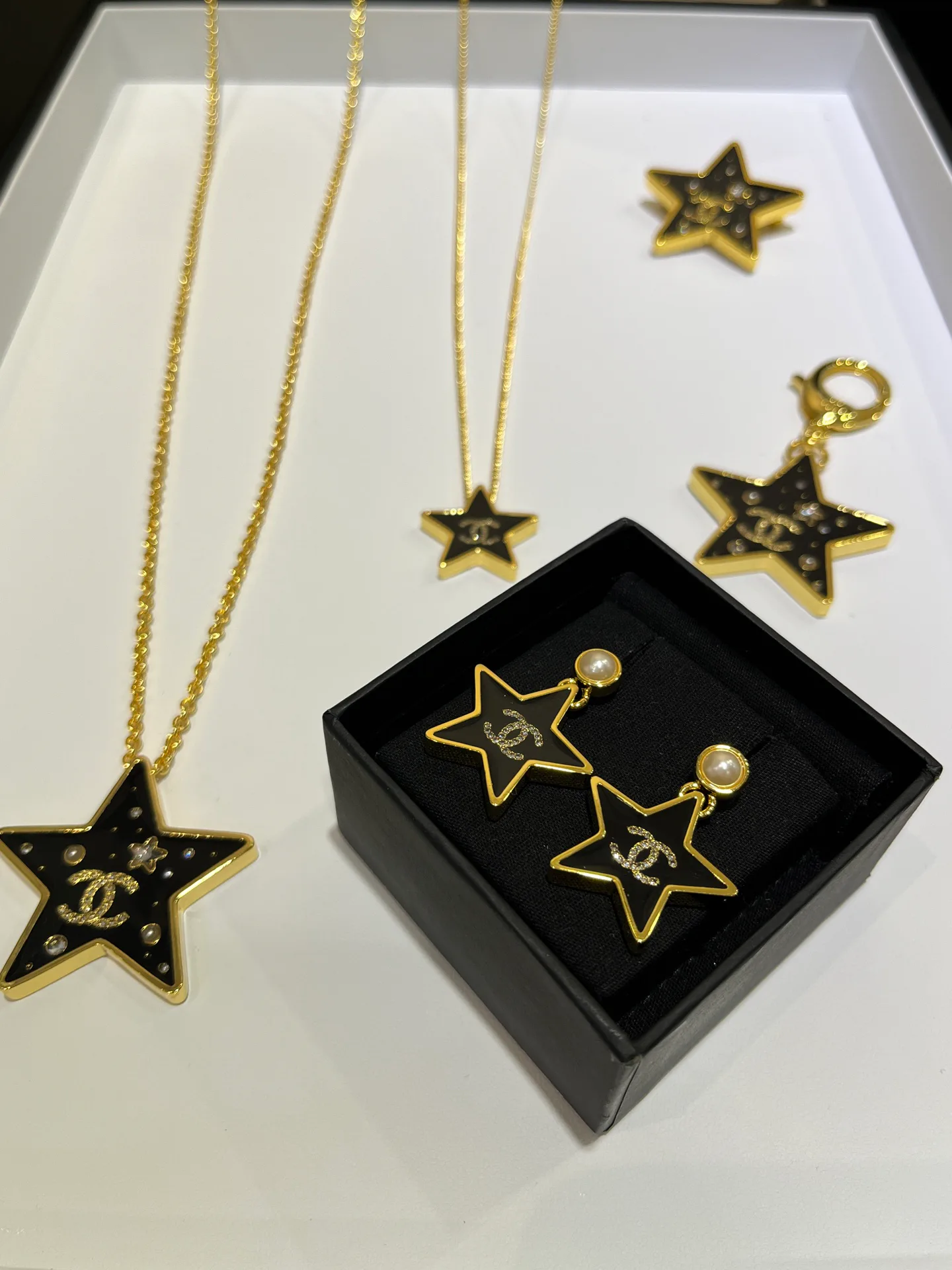 Бижутерия Chanel 360372