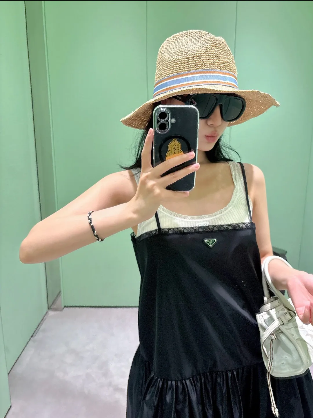 Платья Женские Prada 17629989