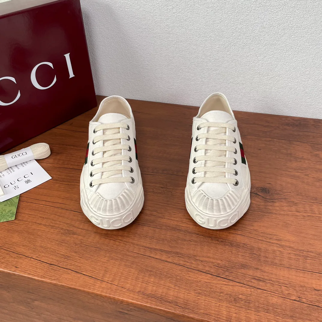 Кеды Женские Gucci 573308