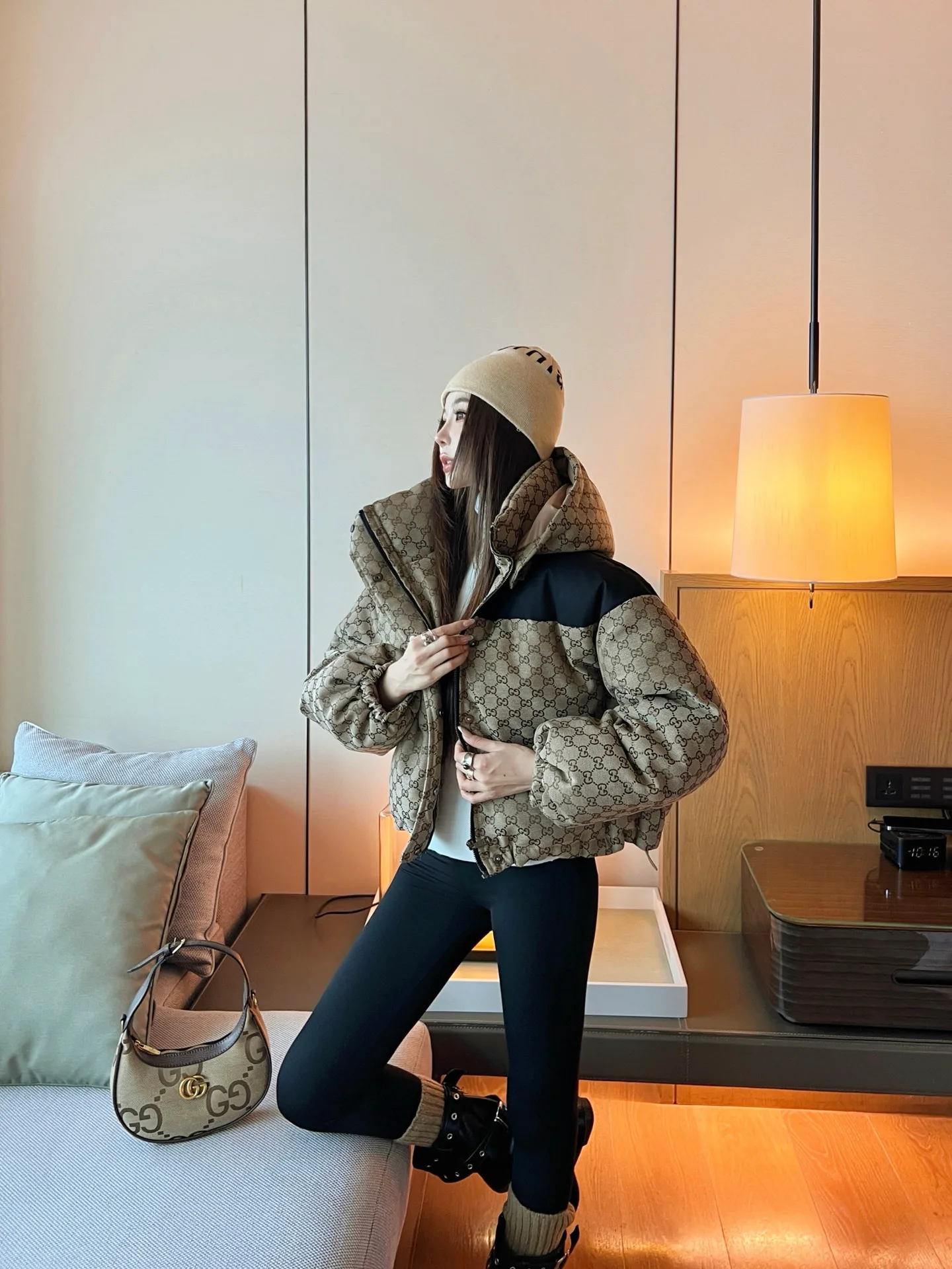 Куртки И Пуховики Женские Gucci 174148