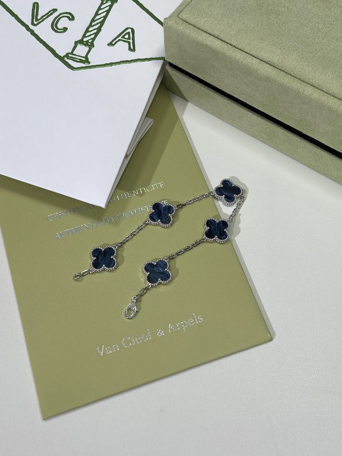 Бижутерия Van Cleef & Arpels 86046