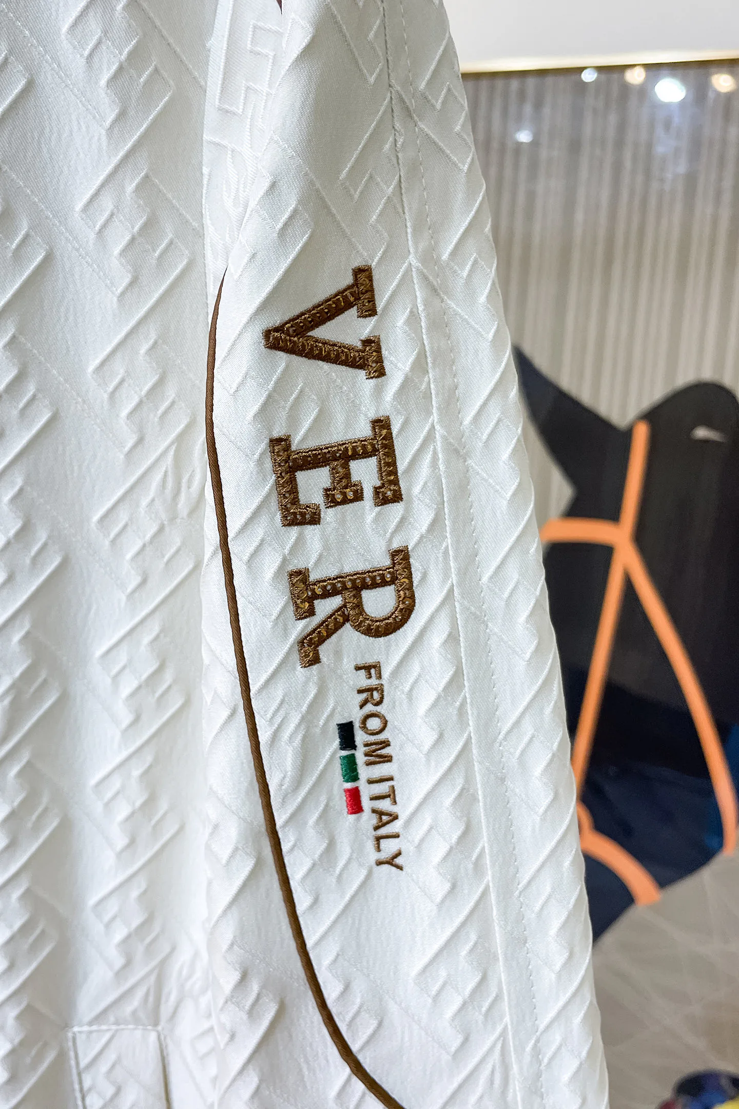 Куртки И Пуховики Мужские Versace 17900364