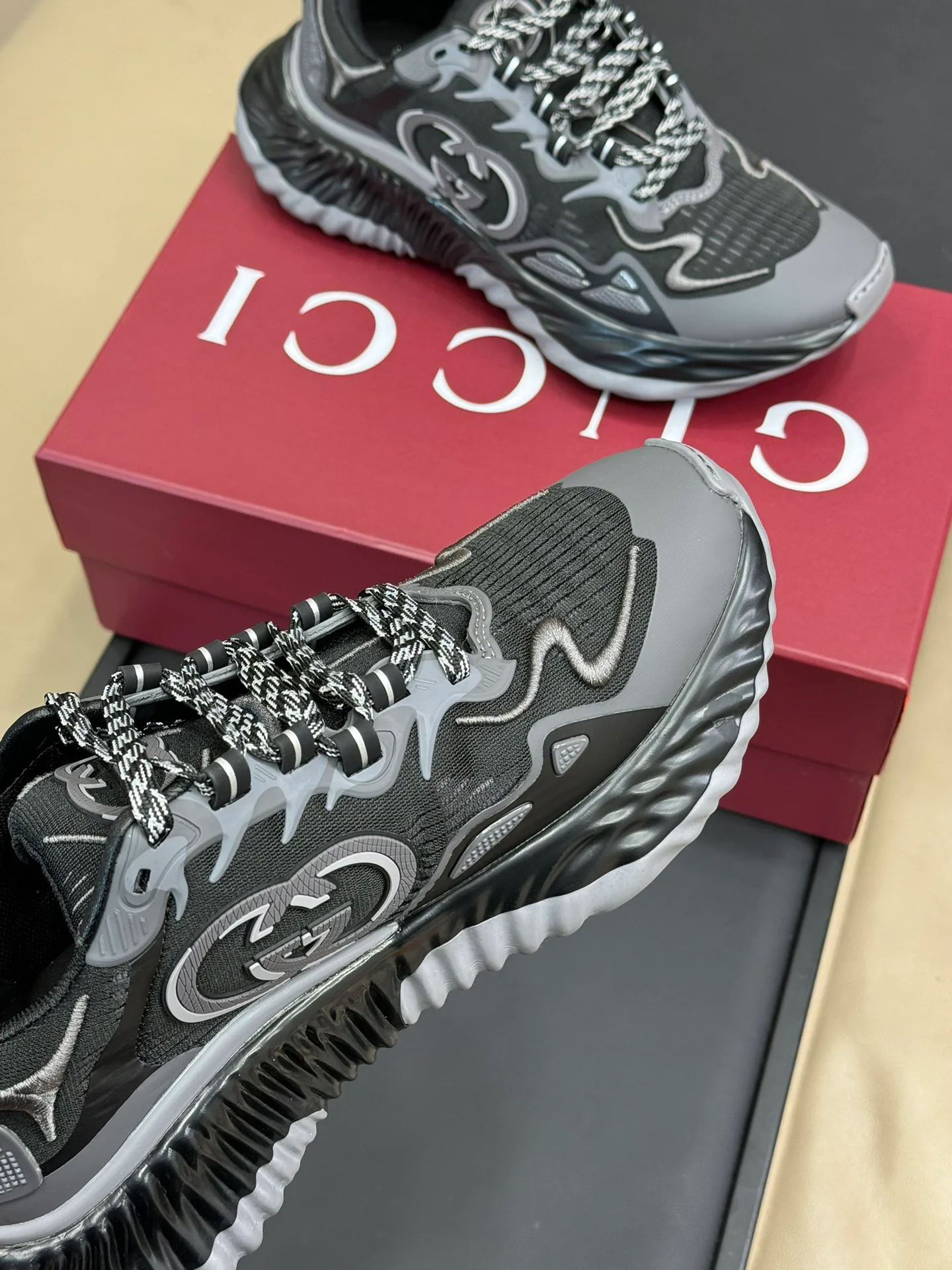 Кроссовки Женские Gucci 2967