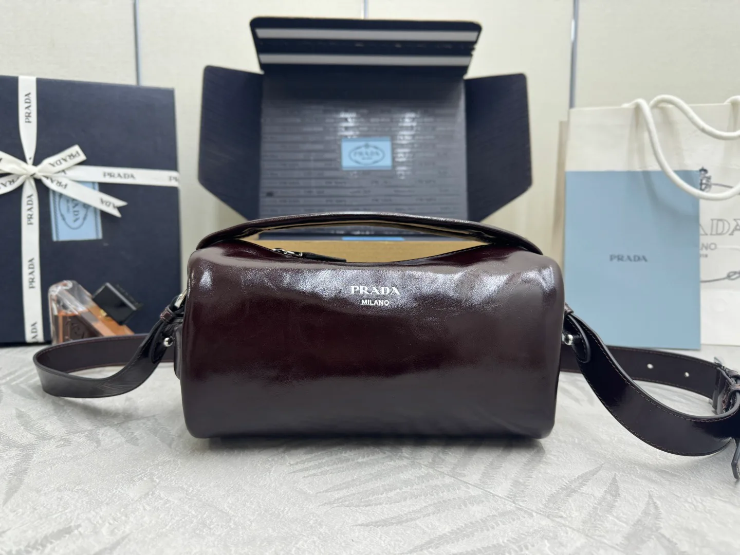 Сумки На Ремне Женские Prada 549652