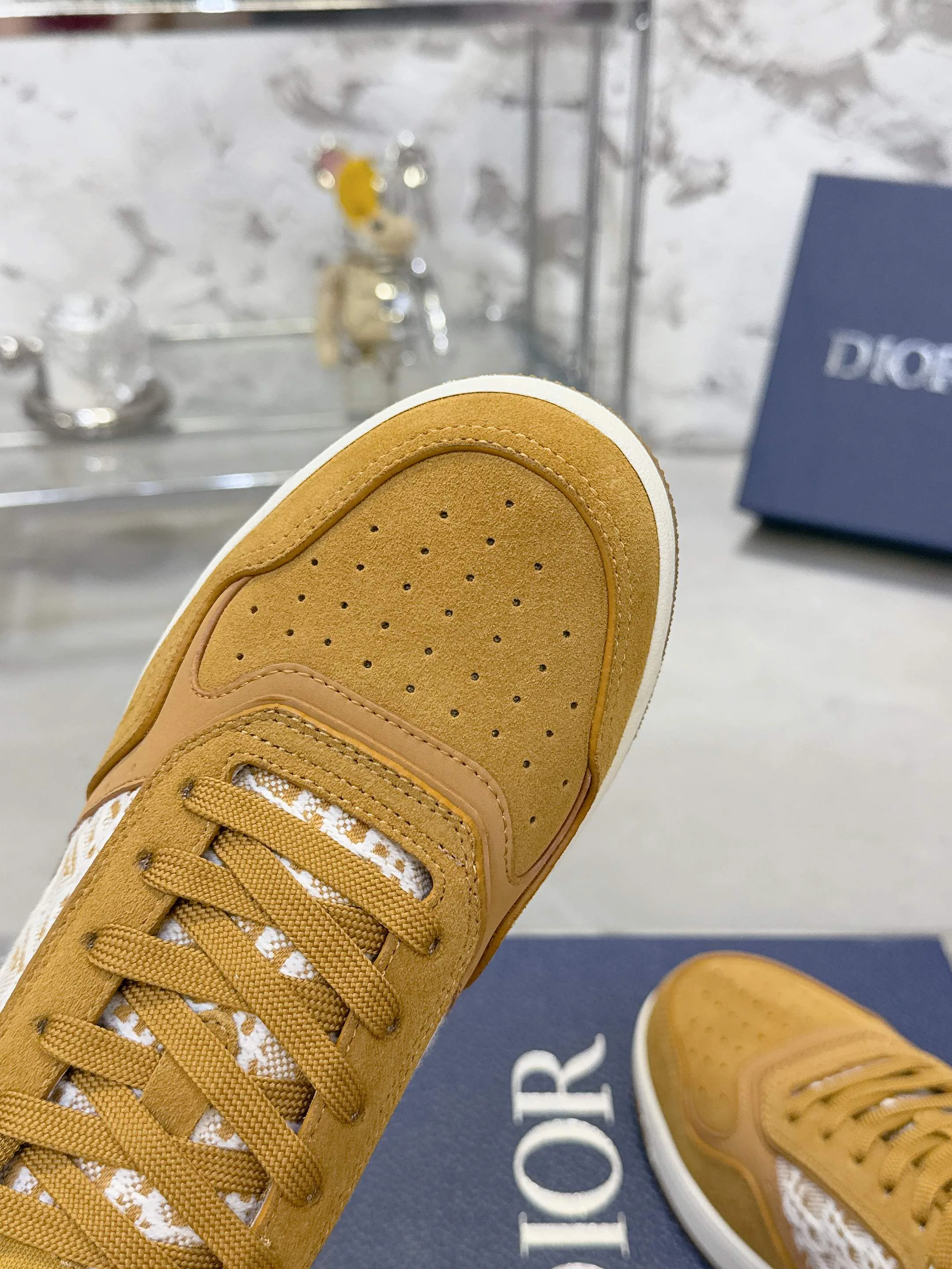 Кроссовки Женские Christian Dior 17467502