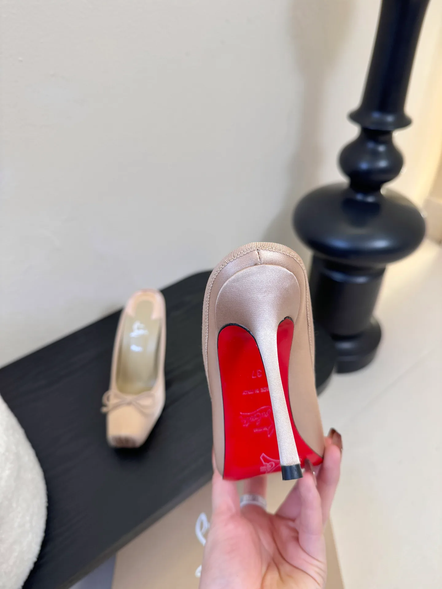 Туфли Женские Christian Louboutin 2387705