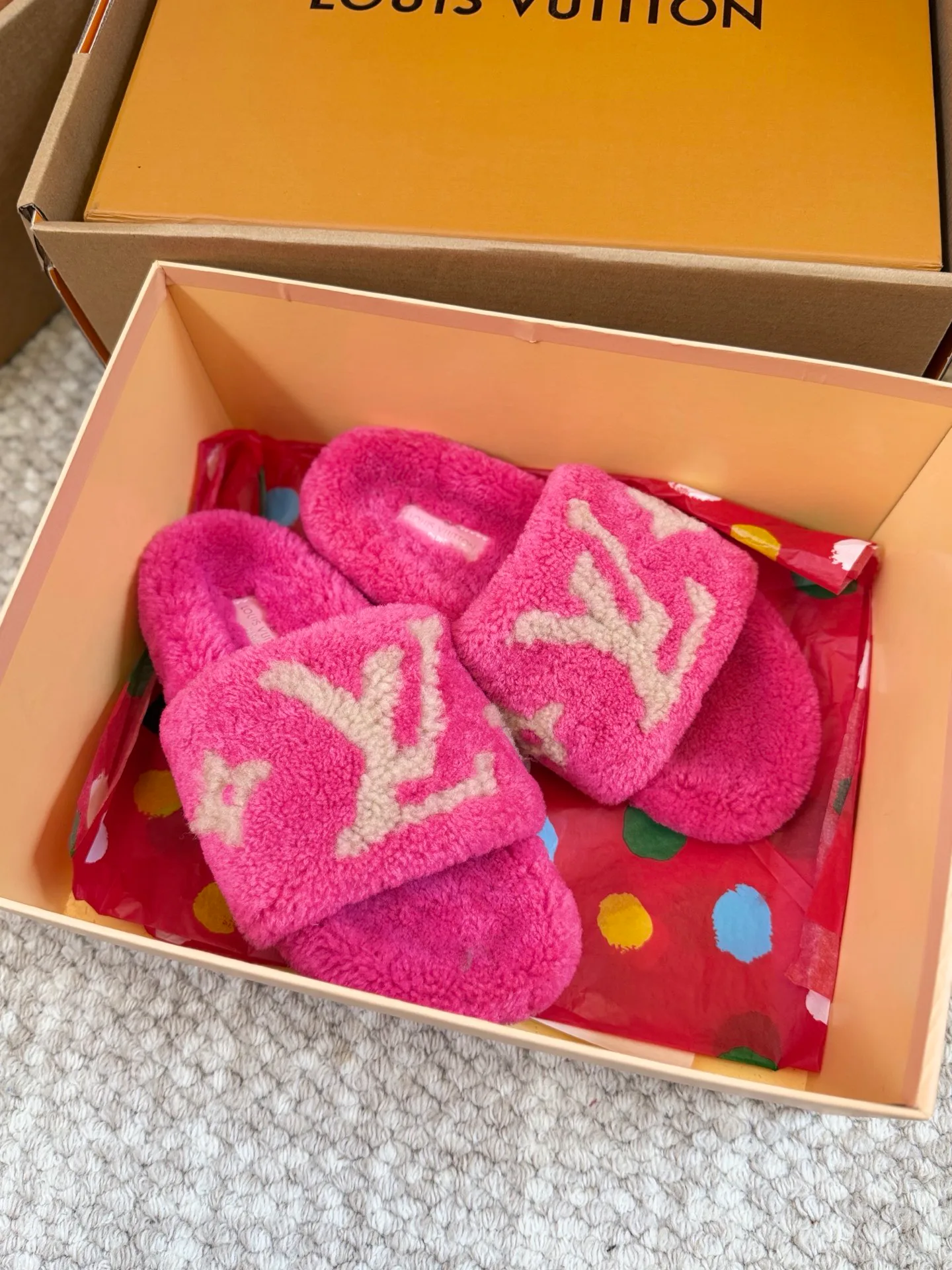 Тапочки Женские Louis Vuitton 19090543