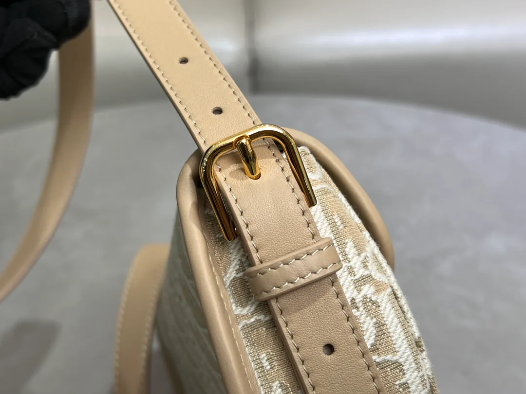 Классические Сумки Женские Christian Dior 293097