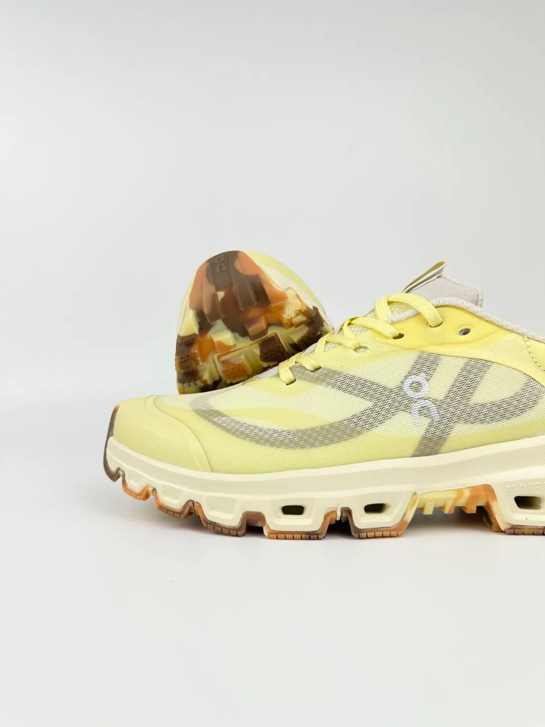 Кроссовки Женские Loewe 11228556