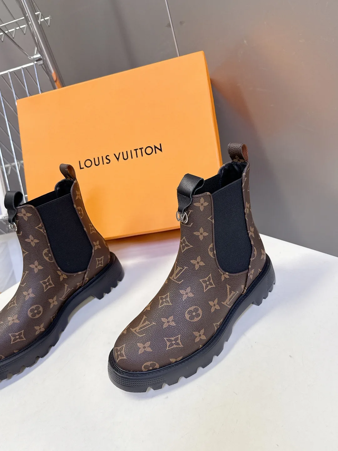 Ботинки Женские Louis Vuitton 114971