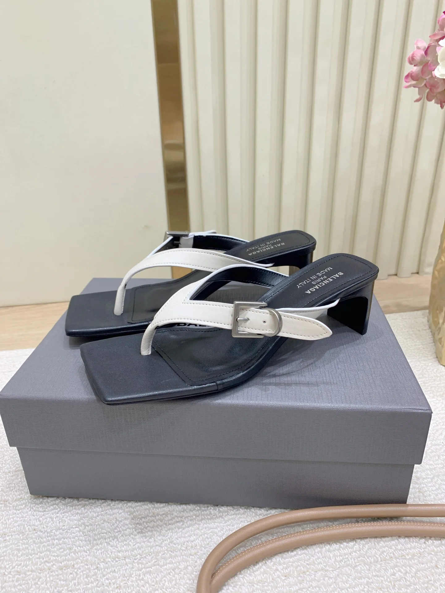 Босоножки Женские Balenciaga 1101748