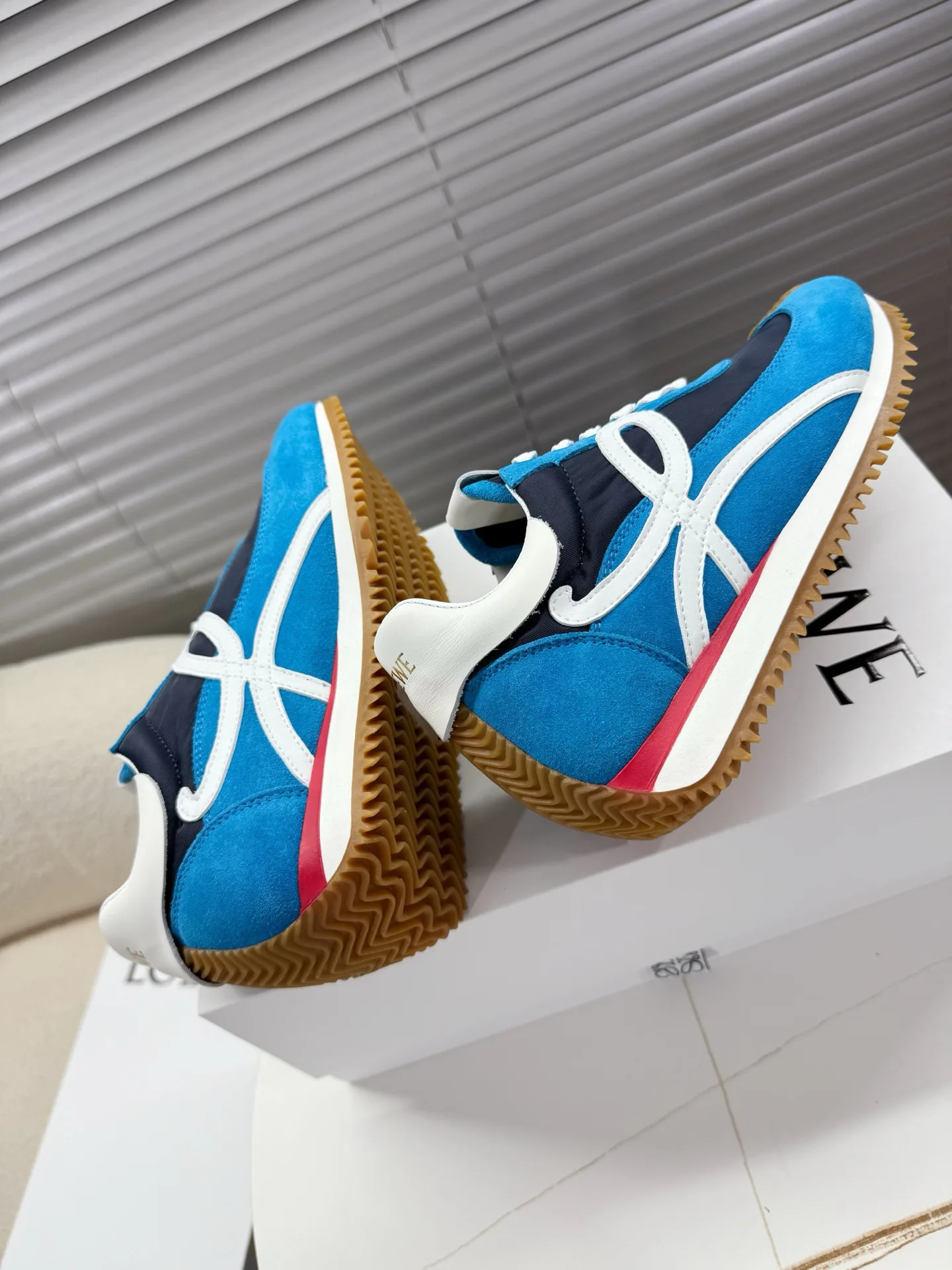 Кроссовки Женские Loewe 4019882