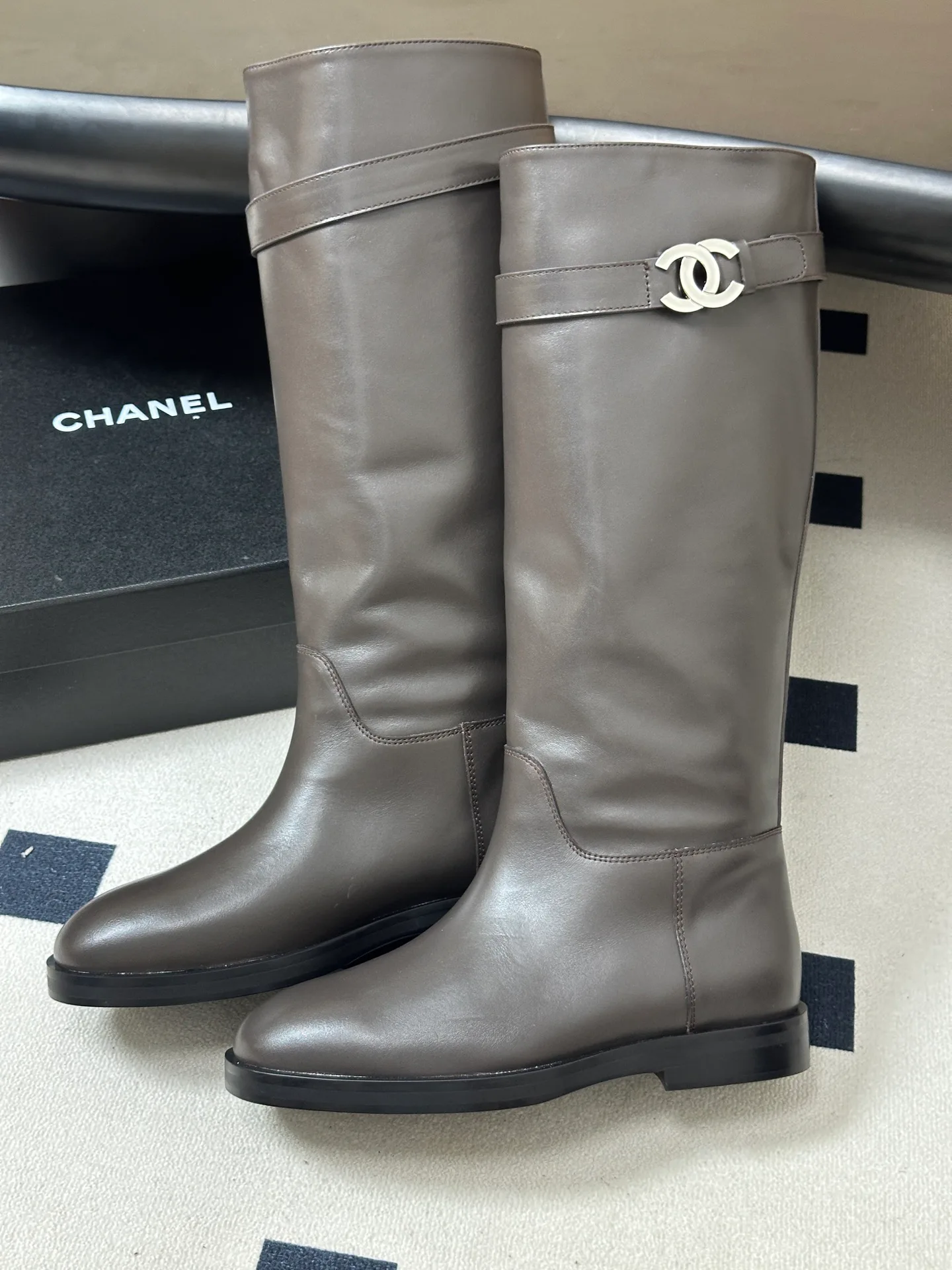 Сапоги Женские Chanel 18049461