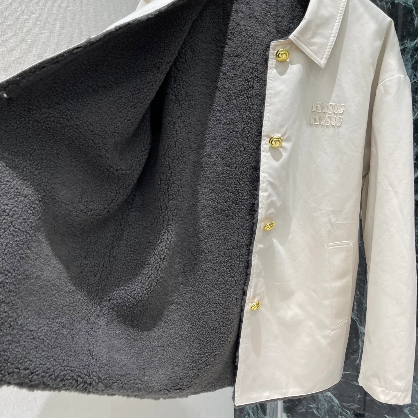 Куртки И Пуховики Женские Miu Miu 19132480