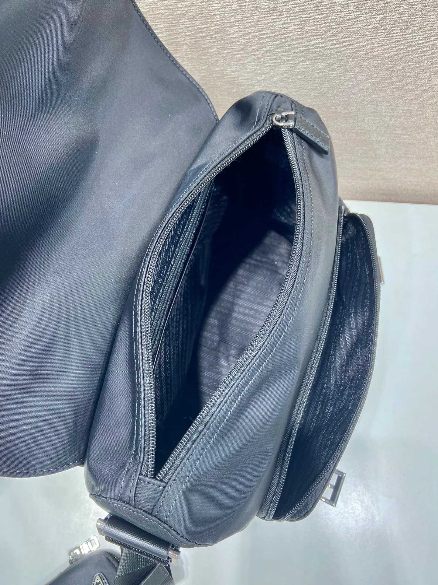 Сумки На Ремне Женские Prada 13162701