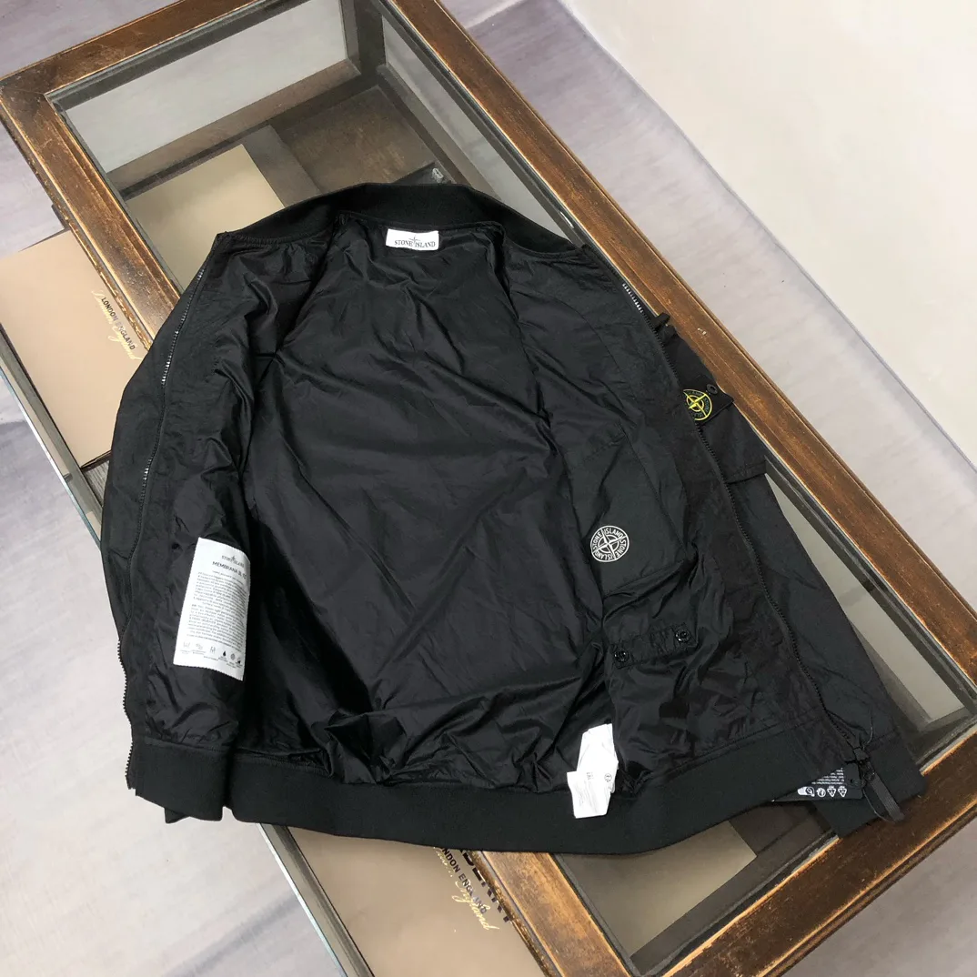 Куртки И Пуховики Мужские Stone Island 9642247