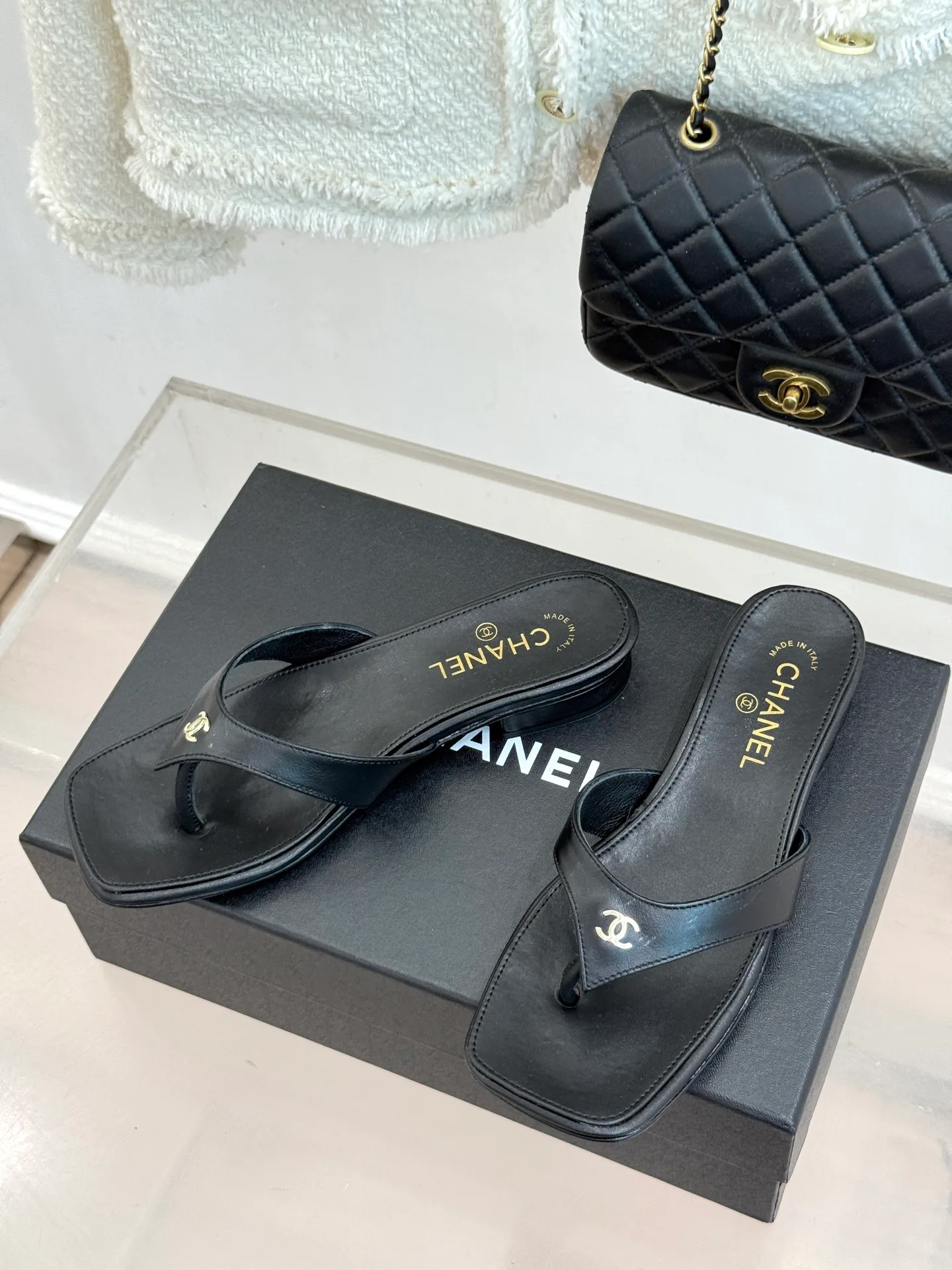 Шлепанцы Женские Chanel 17724126