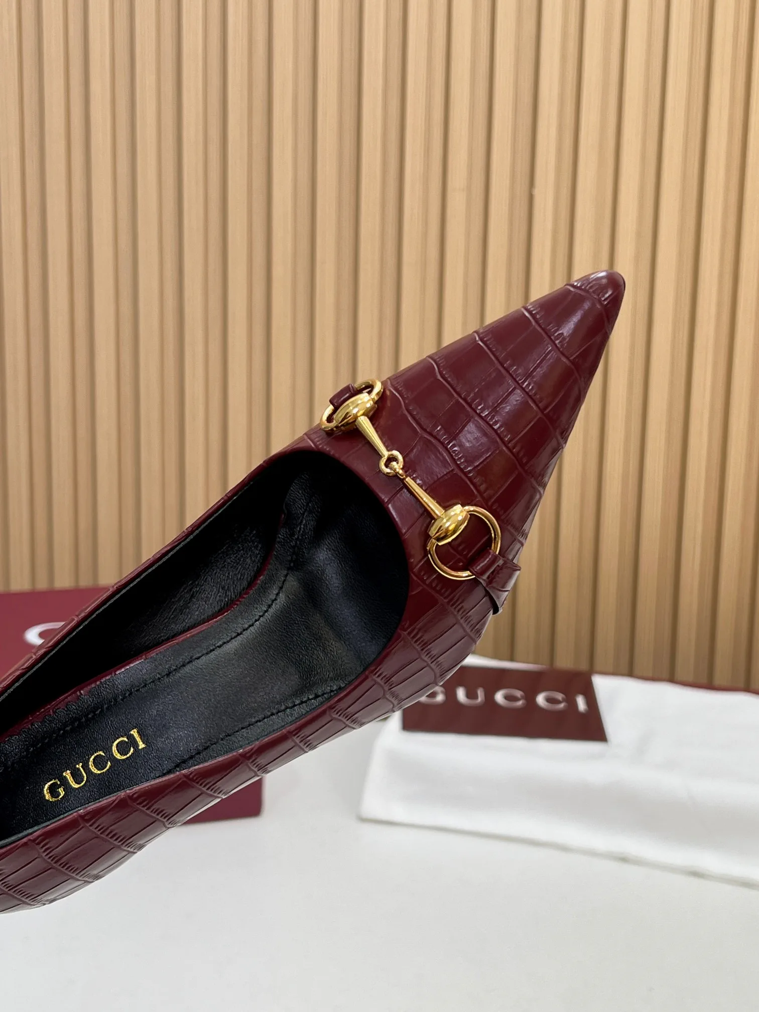 Туфли Женские Gucci 19533718