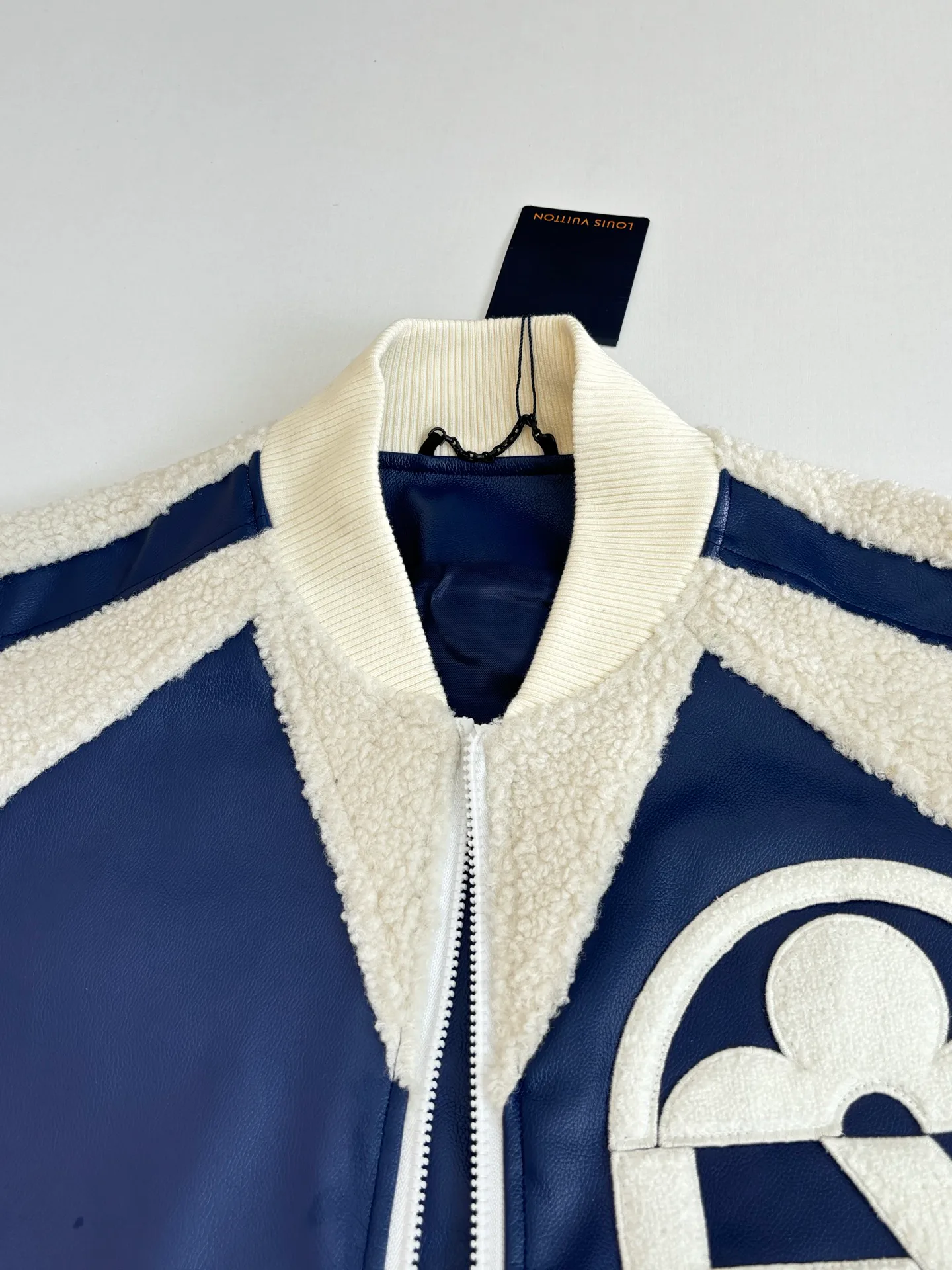 Куртки И Пуховики Мужские Louis Vuitton 514966