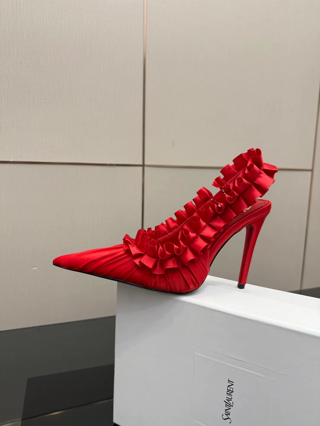 Туфли Женские Saint Laurent 5399929