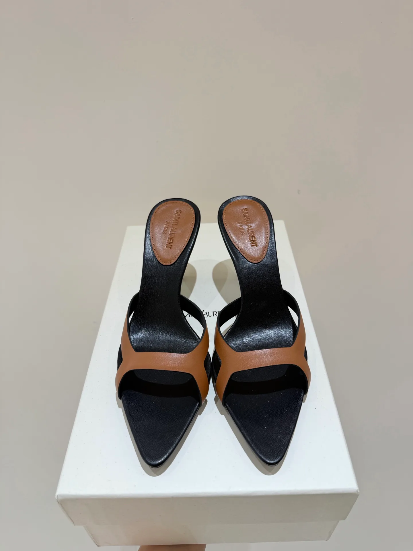 Босоножки Женские Saint Laurent 11550630