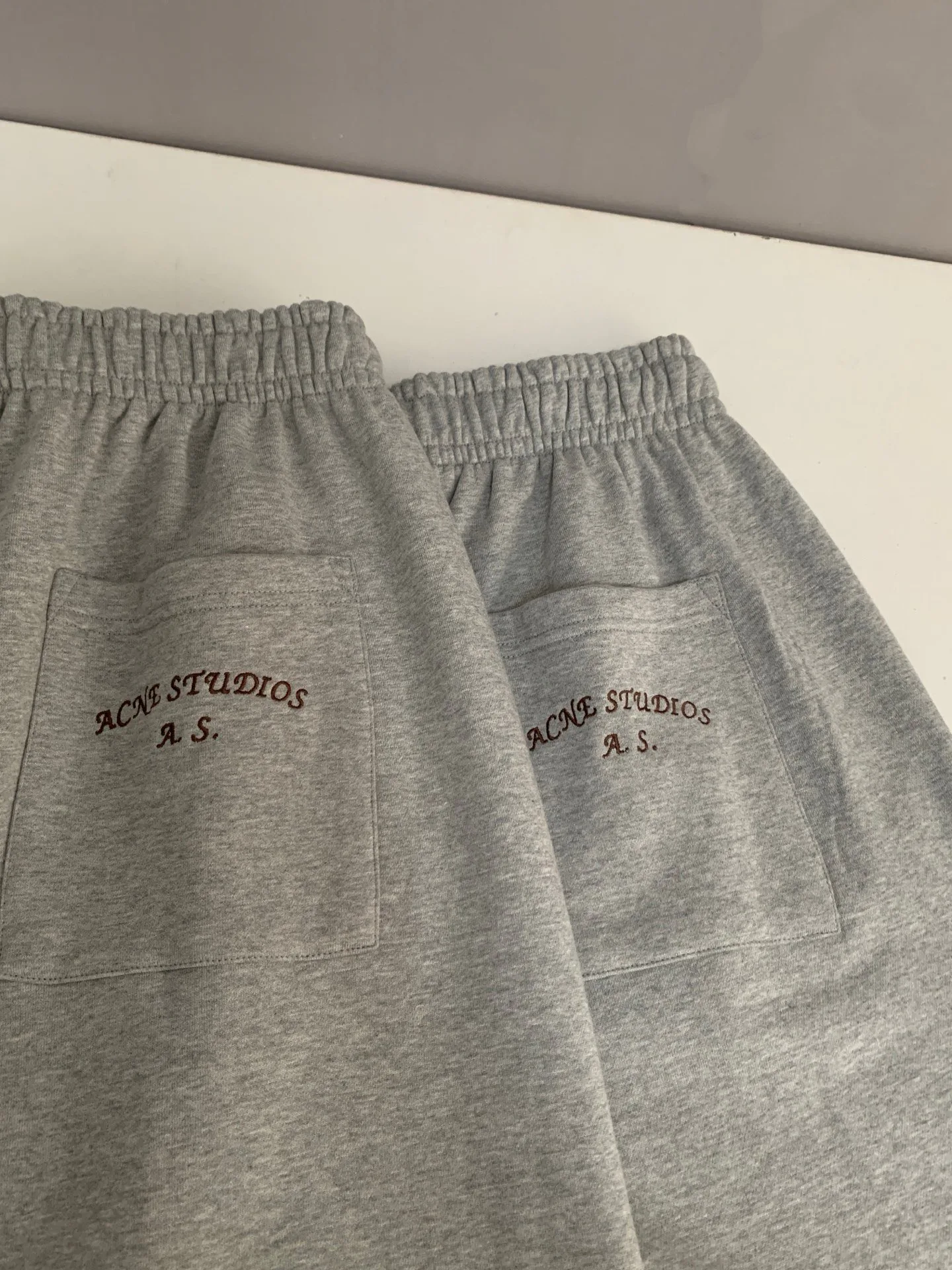 Брюки Мужские Acne Studios 17932685