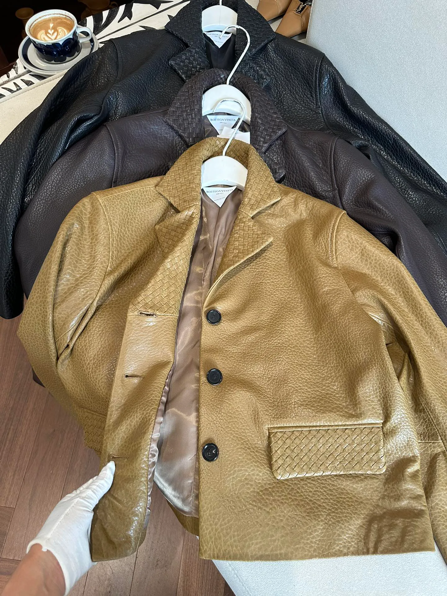 Кожаные Куртки И Дублёнки Женские Bottega Veneta 5279967