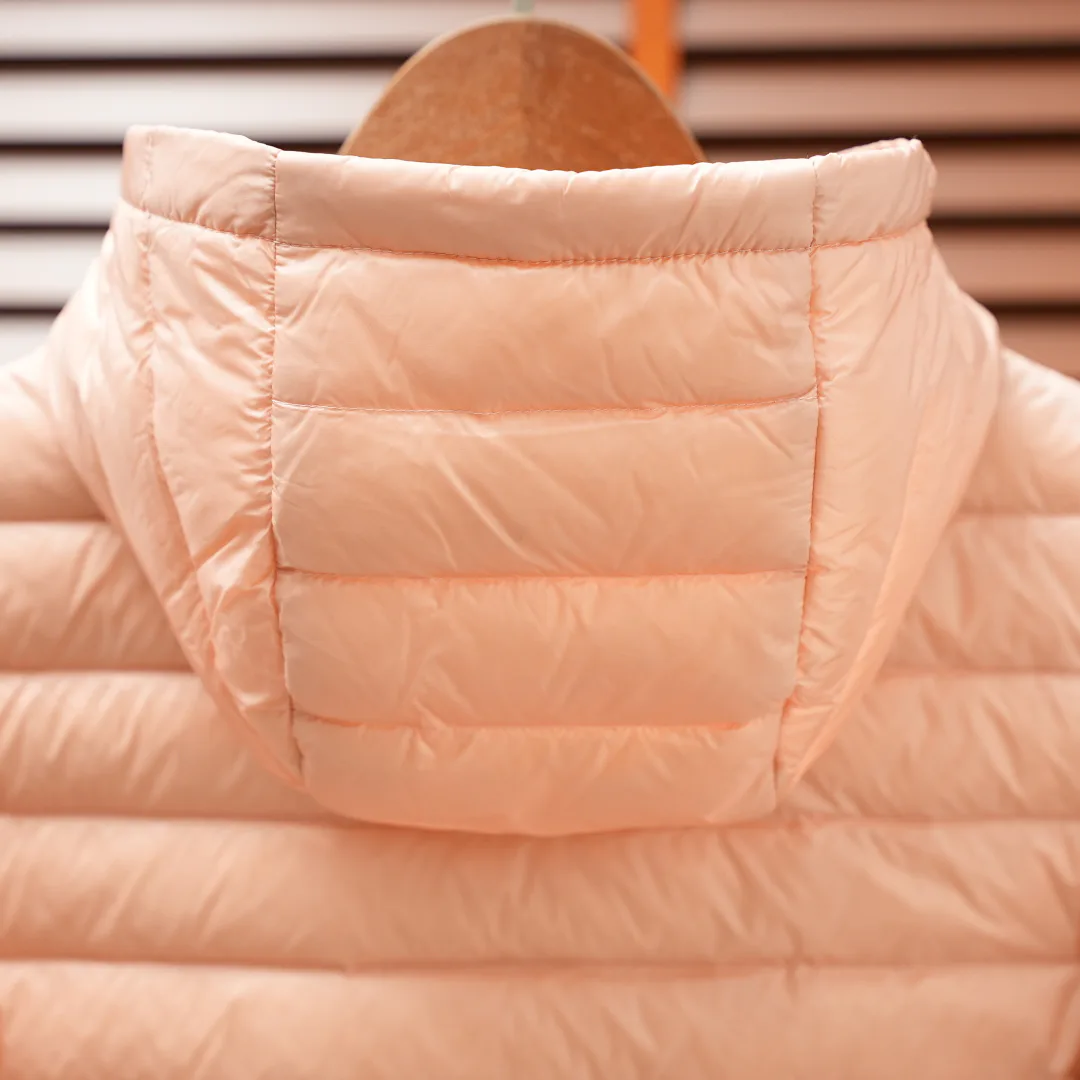 Куртки И Пуховики Женские Moncler 18883072